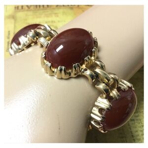 Vintage Chunky Dark Amber Glass Cabochon Gold Bracelet
